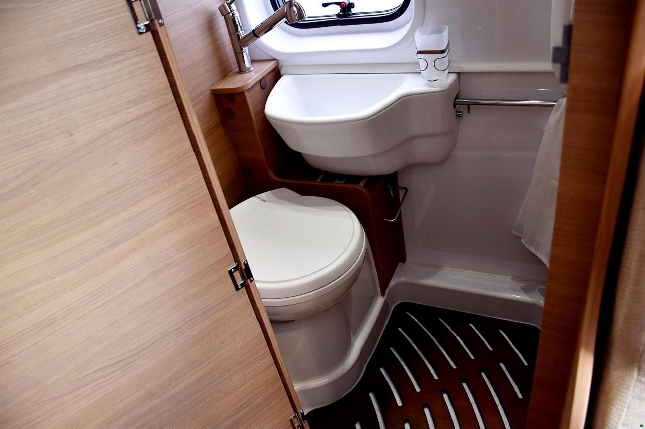 Karmann DAVIS V 590 2,3 DIESEL FIAT DUCATO MULTI