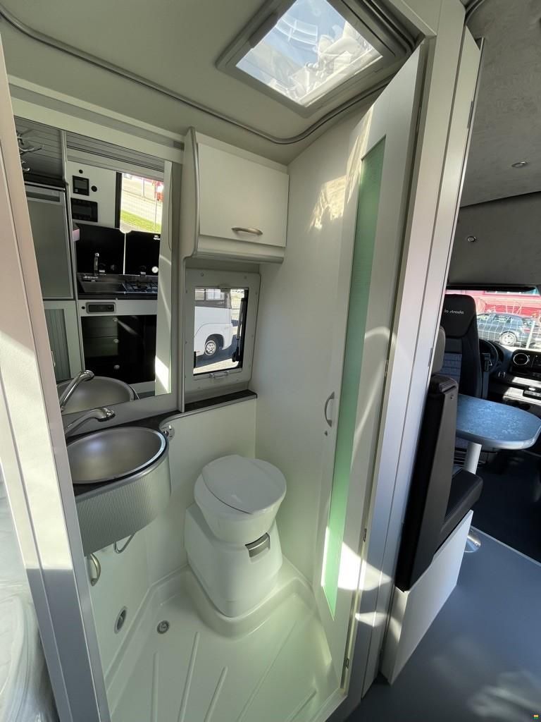 La Strada Regent S S - 319 CDI