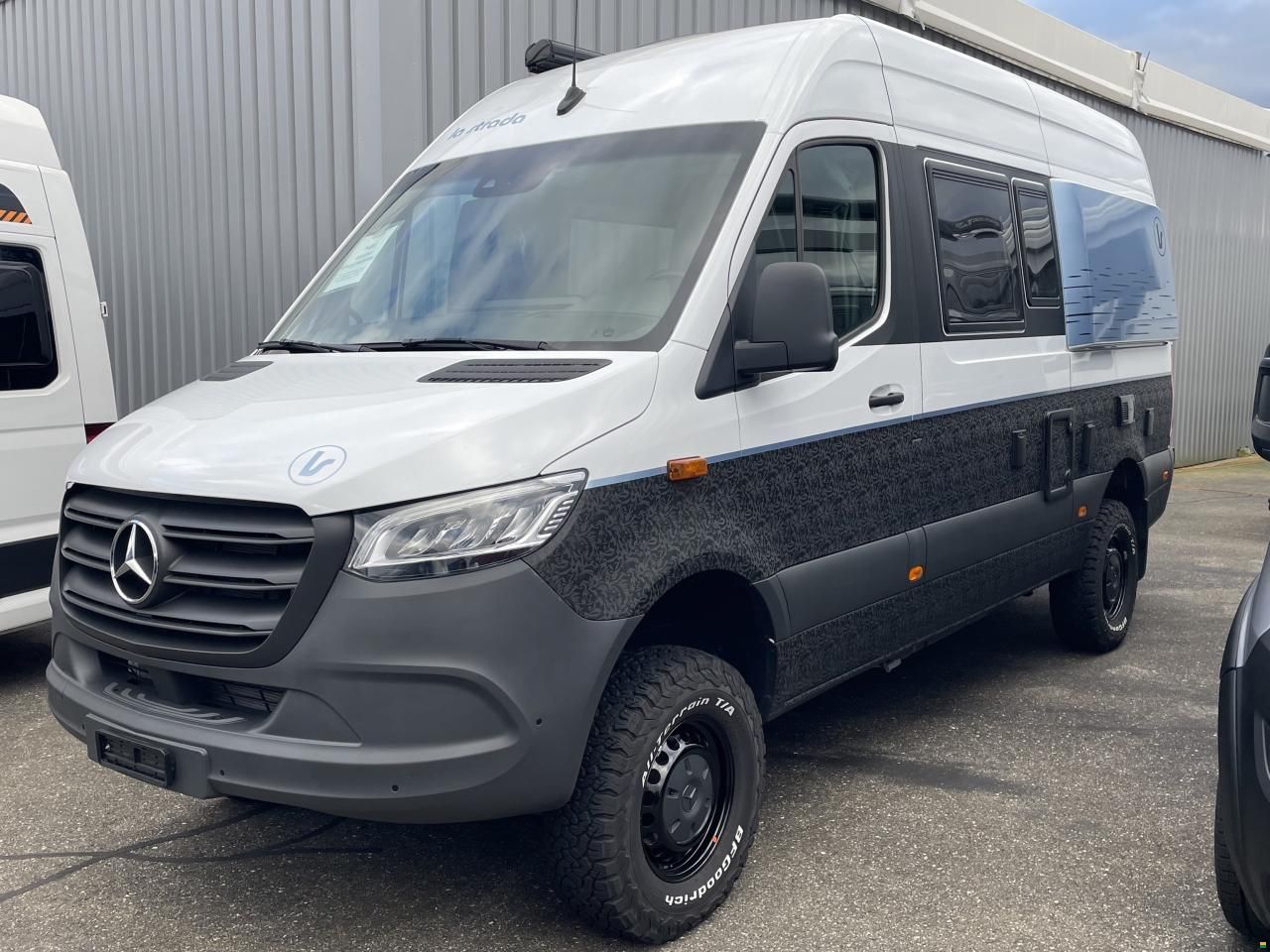 La Strada Regent S S - 319 CDI