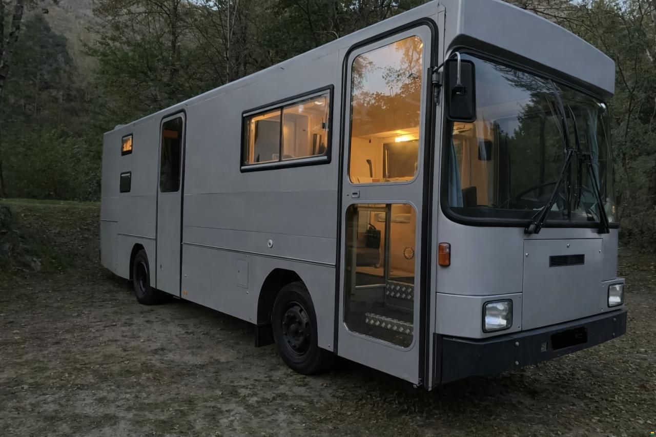 Volvo Wohnbus, Camper, Tiny-House, Post-Bus