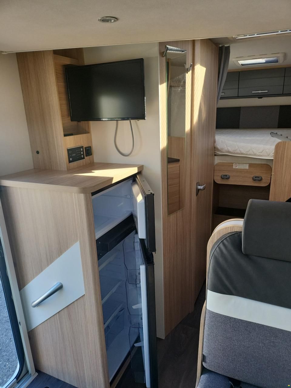 Sunlight T67S Citroen Manuell