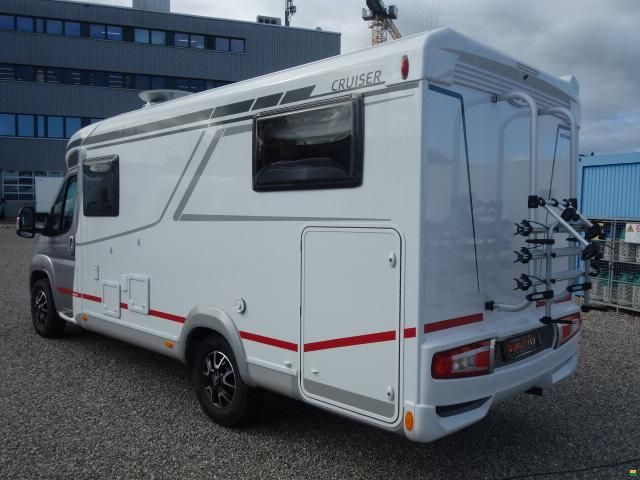 LMC Cruiser V646-3G