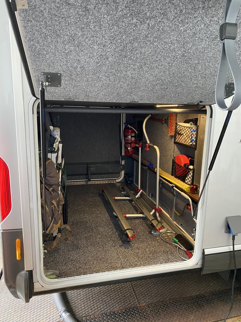 Carthago chic e-line I47 yachting