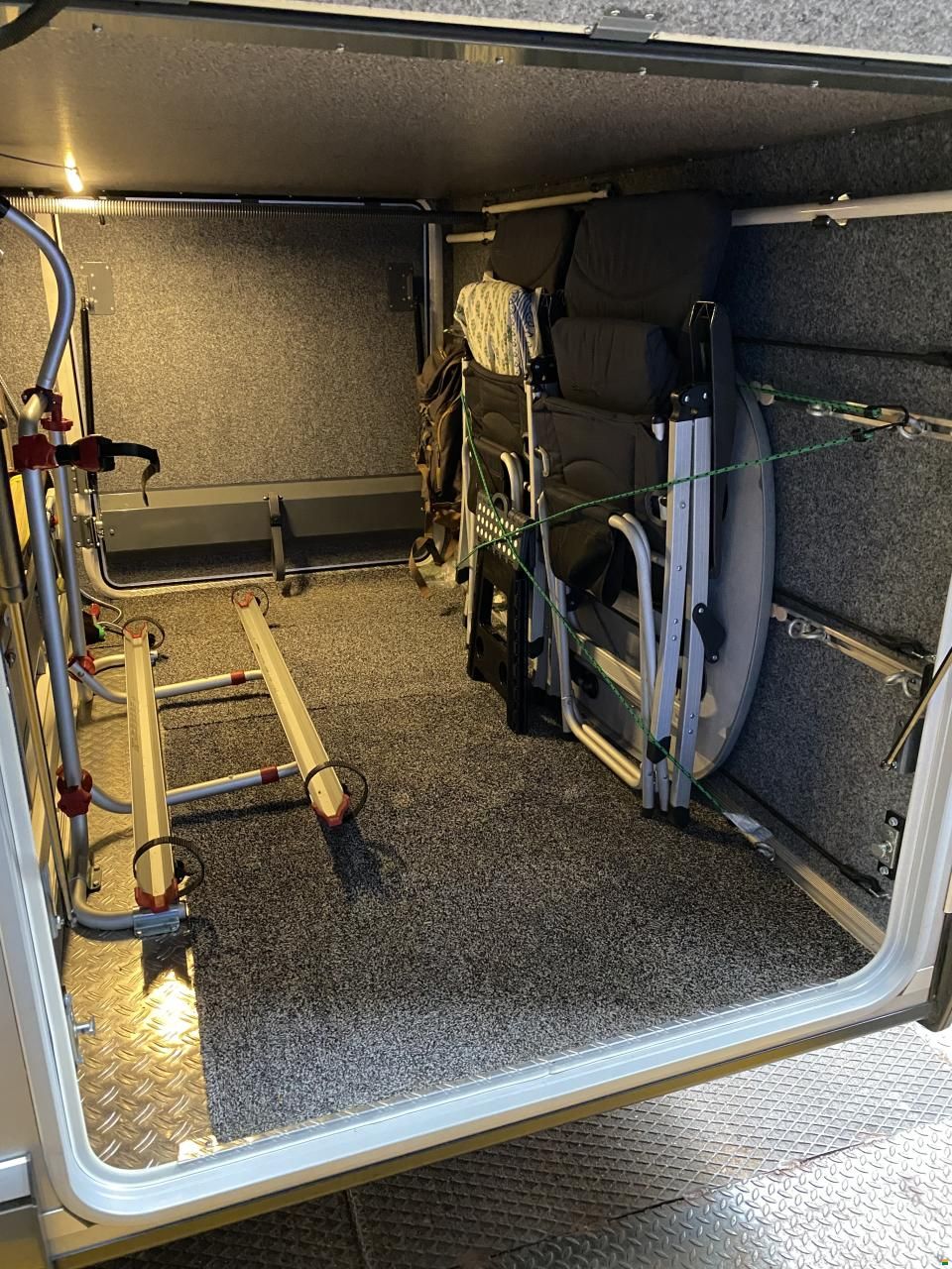 Carthago chic e-line I47 yachting