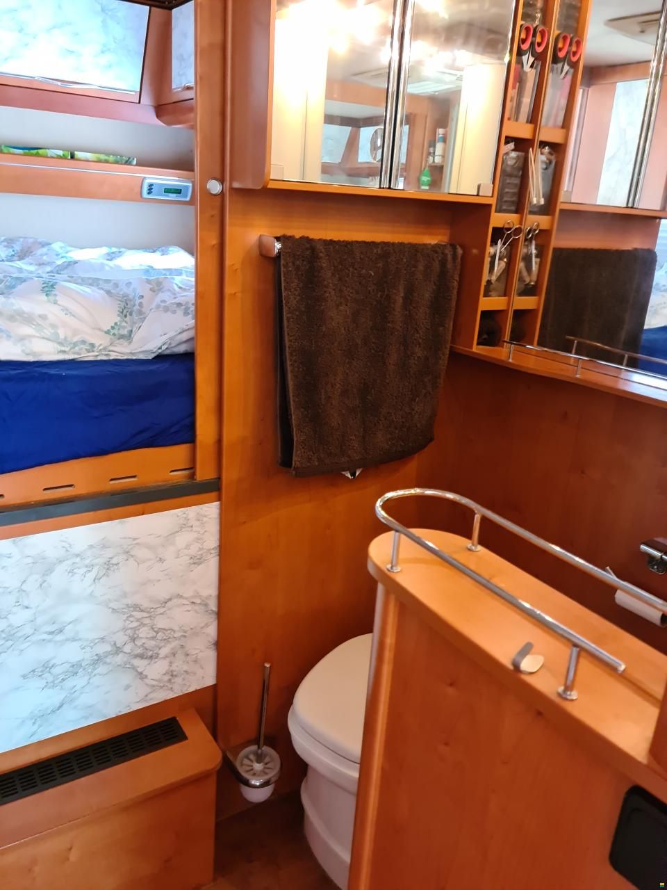 Niesmann-Bischoff Flair 7100i