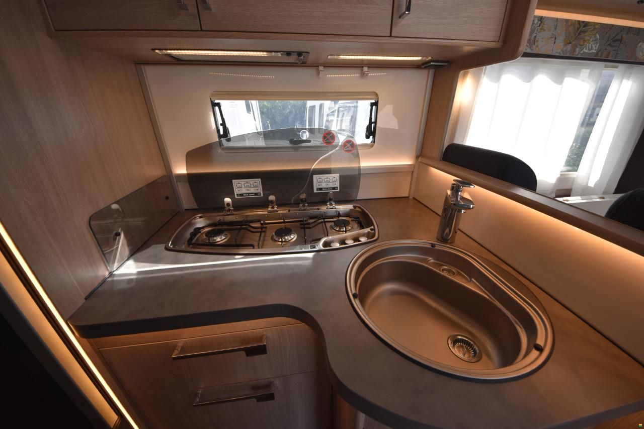 Kabe Novum 750 LGB Light