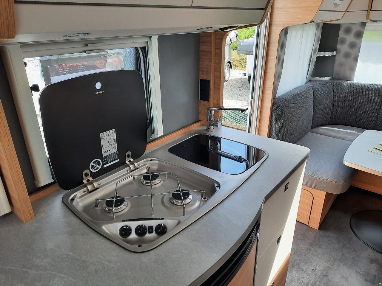 Dethleffs Camper 470 FR