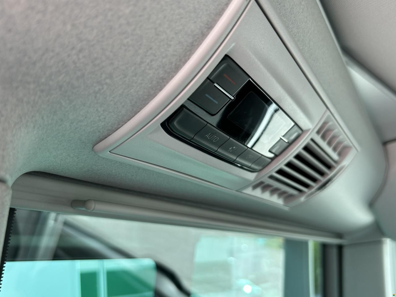 Volkswagen California Ocean 6.1 BiTDI Liberty 4M