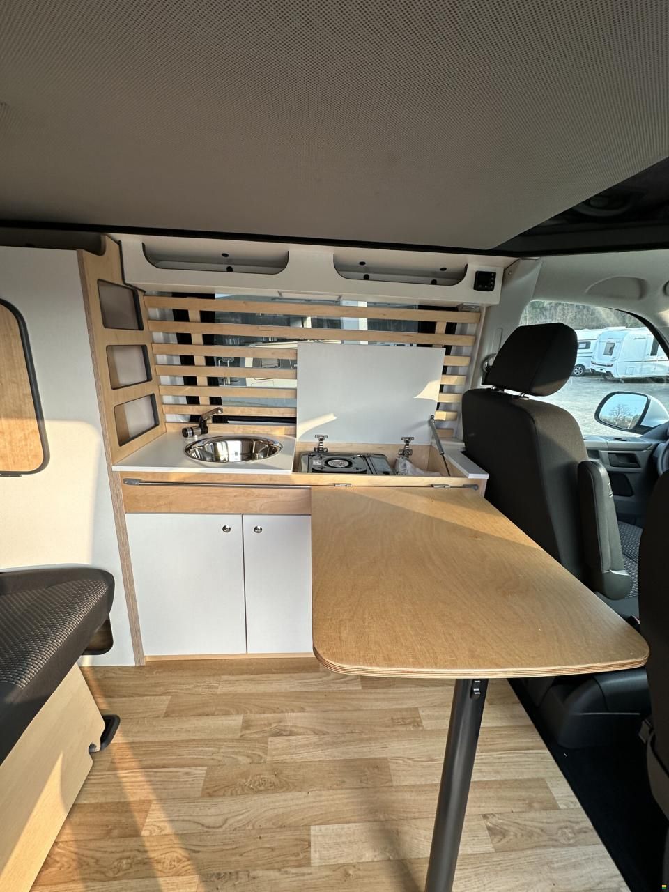 Volkswagen Sonstige Surfervan 6.1 Paradise