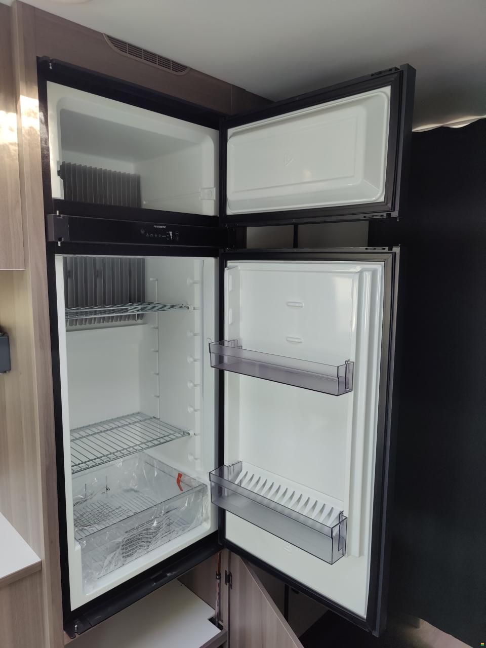 Kabe Estate 560 GLE KS