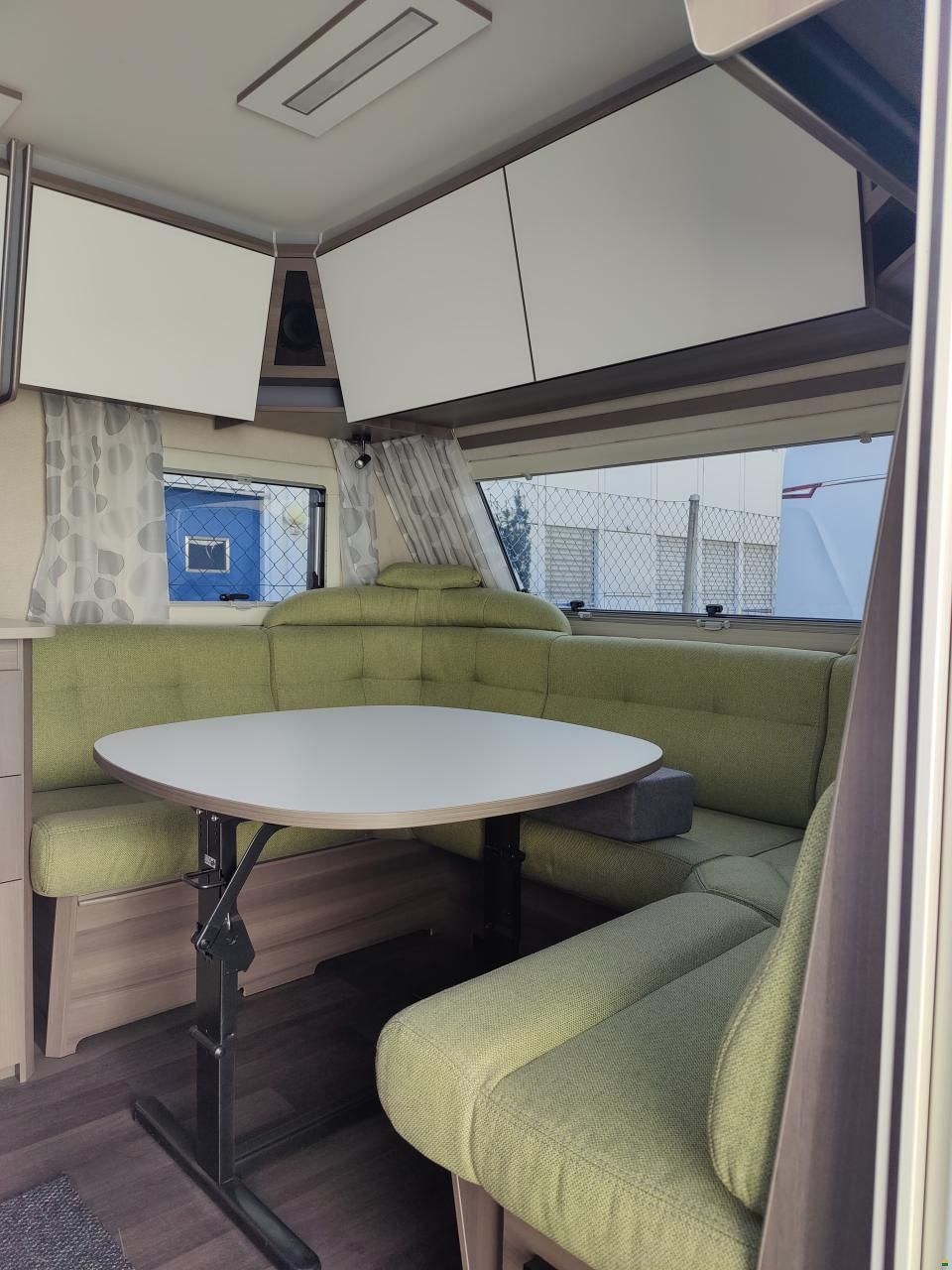 Kabe Estate 560 GLE KS