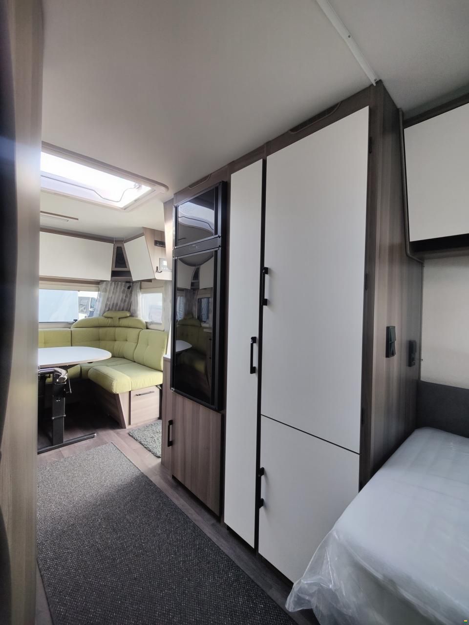 Kabe Estate 560 GLE KS