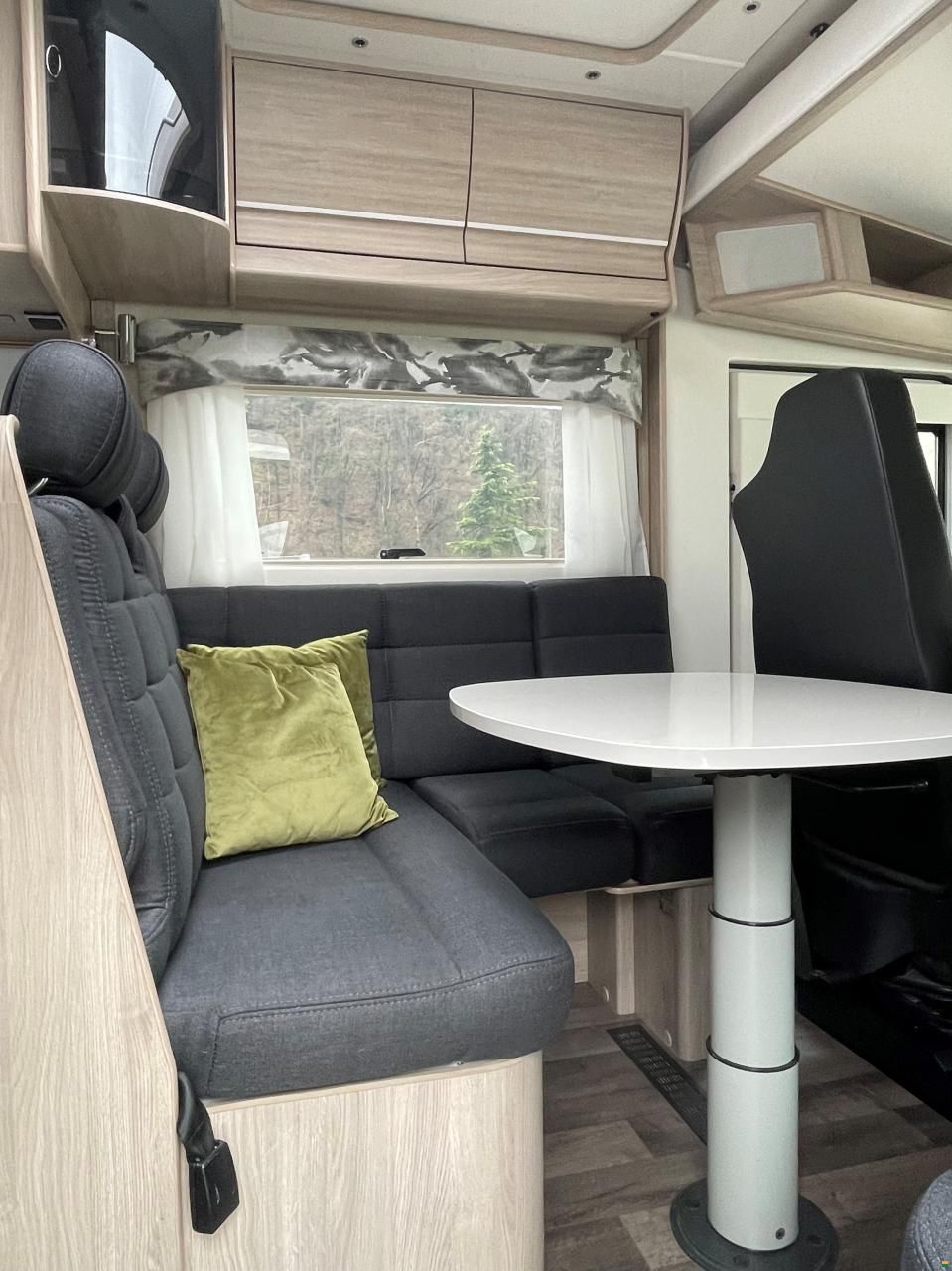 Kabe Crown i810 LQB Tandem