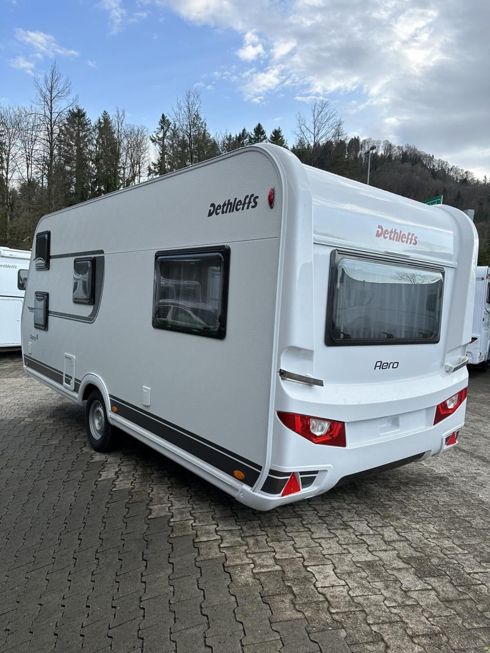 Dethleffs Aero 460 KR up