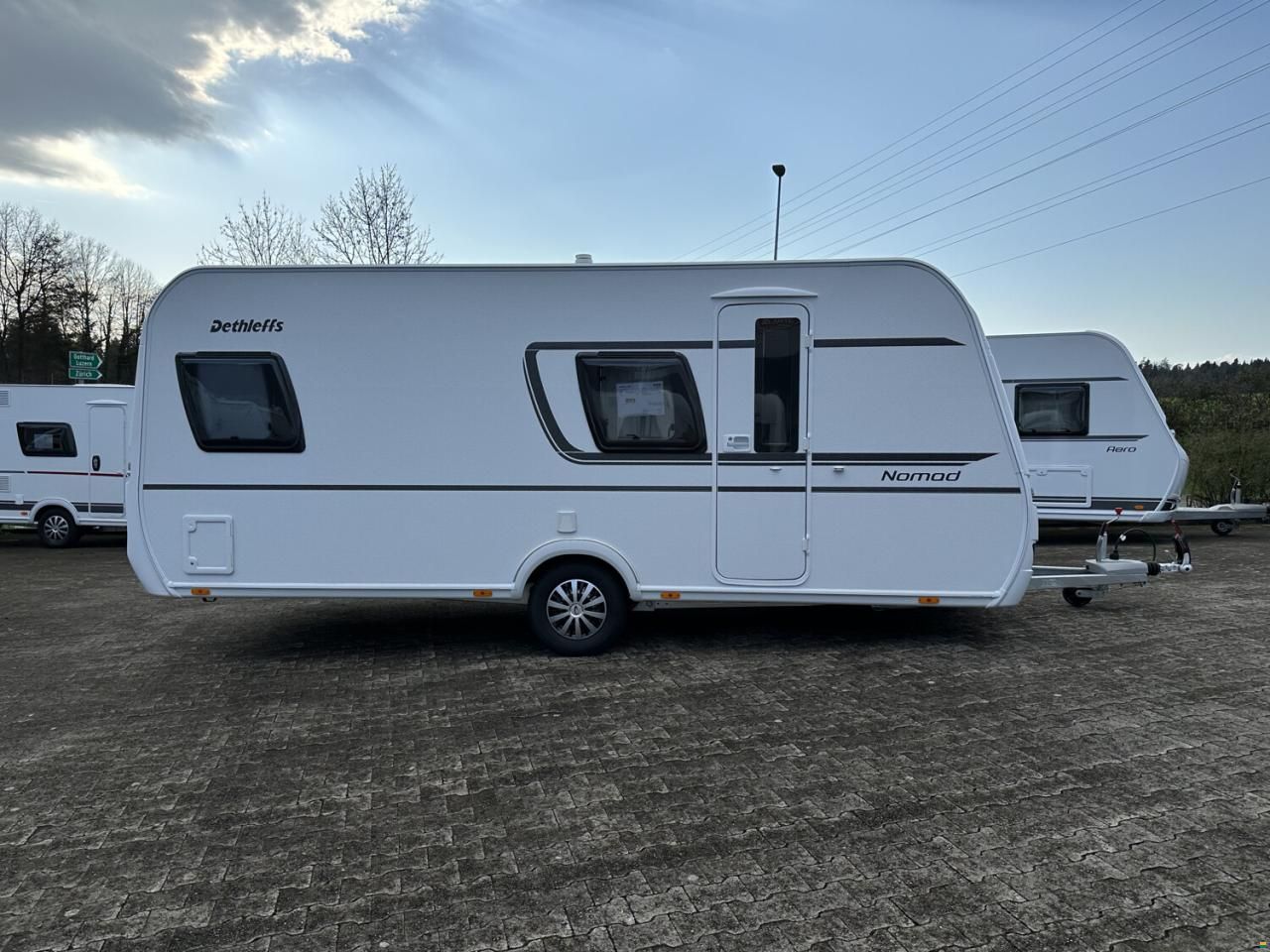 Dethleffs Nomad 490 BLF