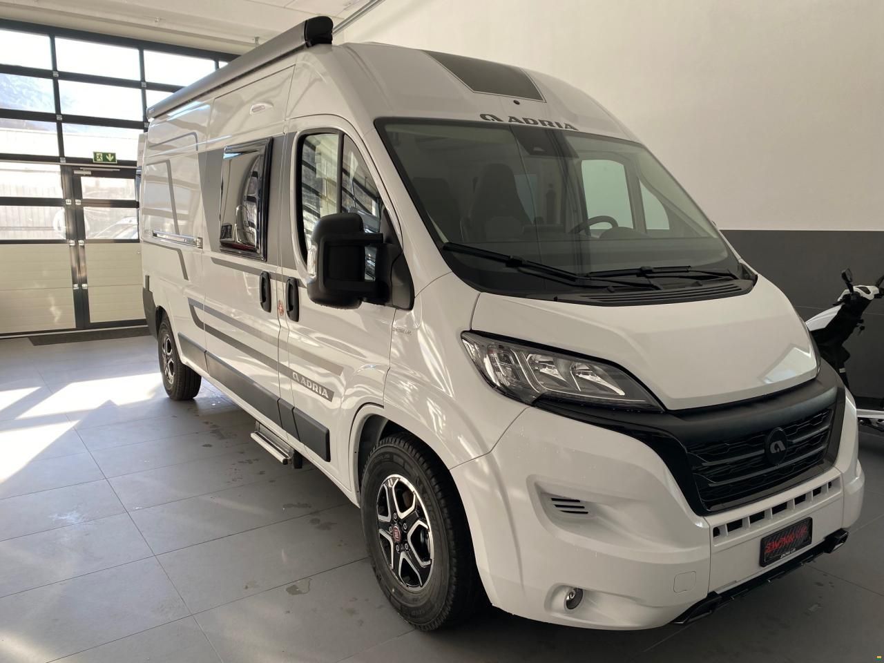 Adria TWIN AXESS 600 SP FAMILY