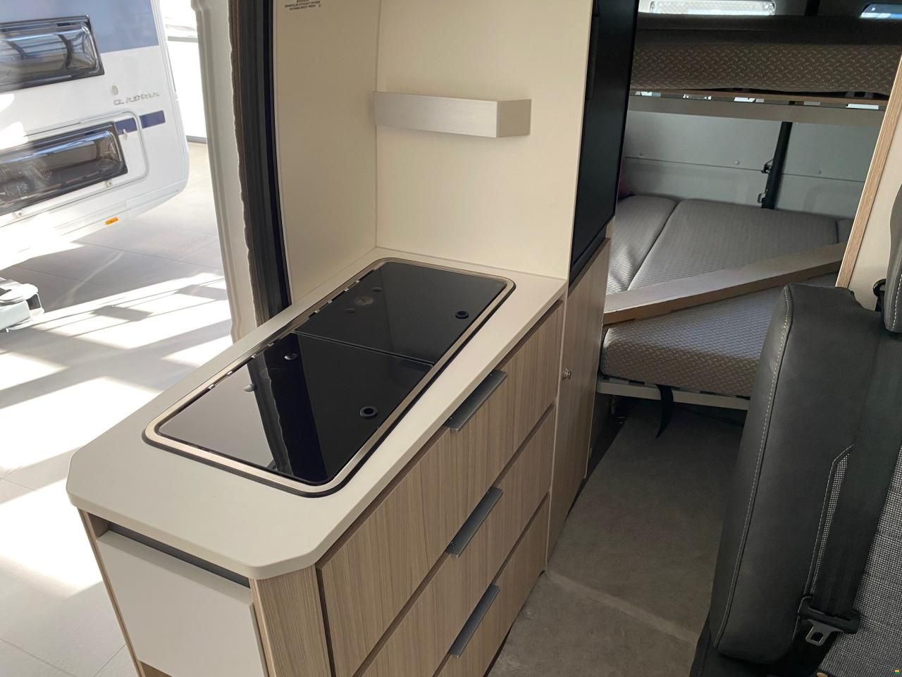Adria TWIN AXESS 600 SP FAMILY