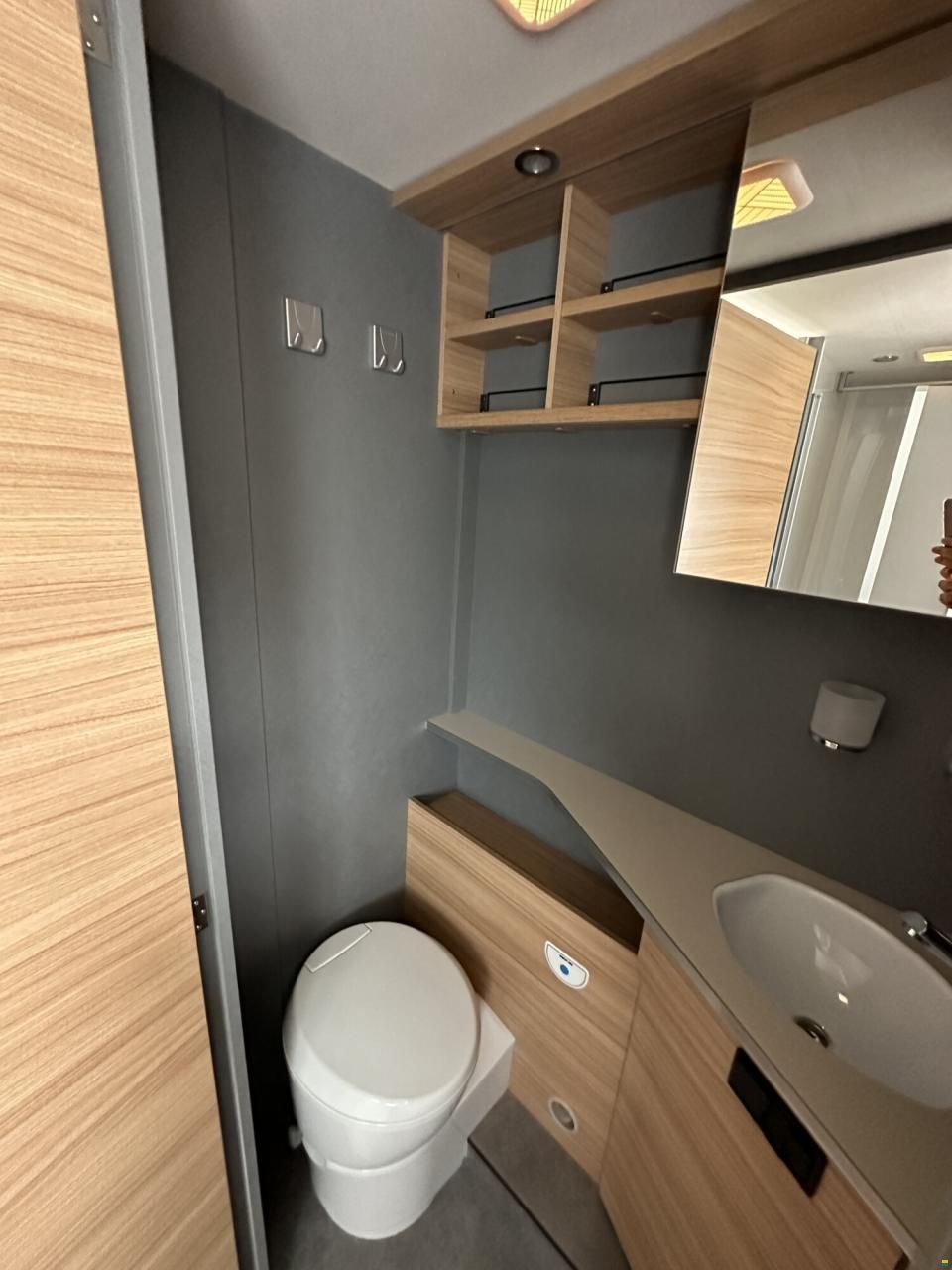 Dethleffs Just 90 T 7052 DBM