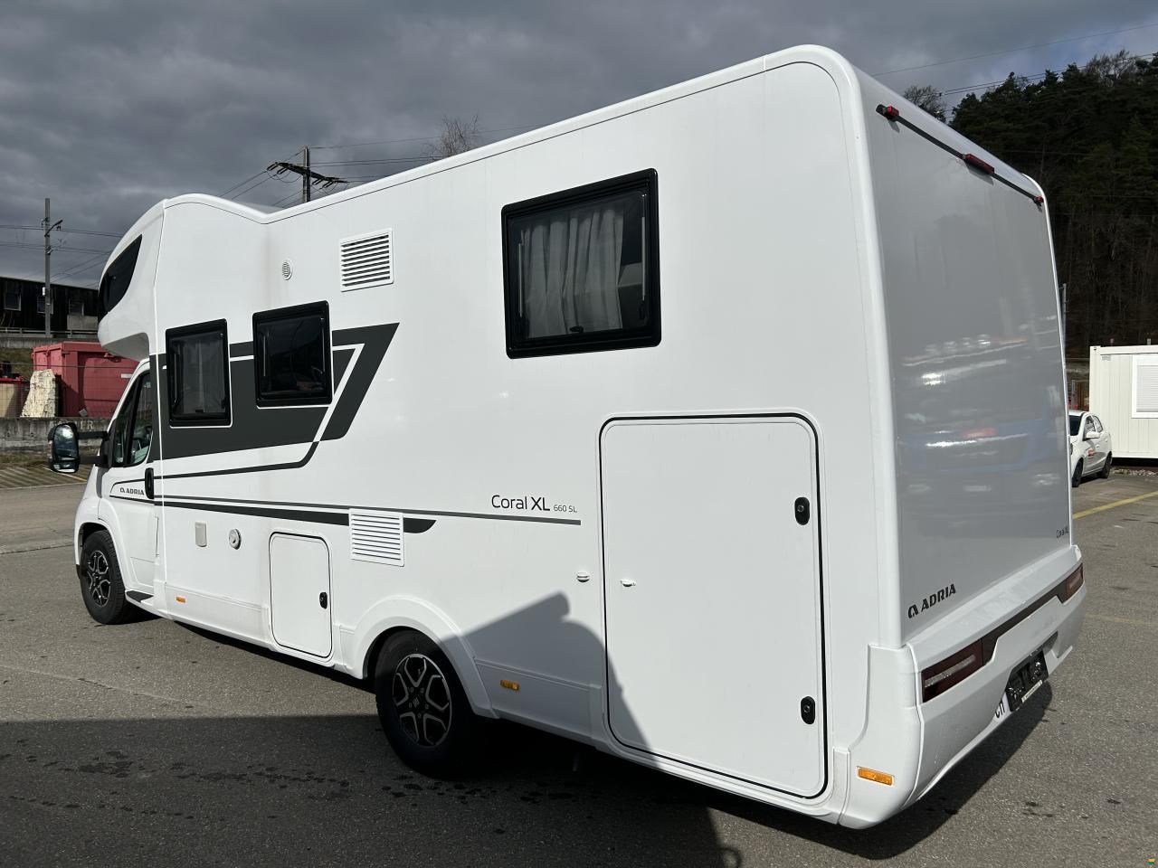 Adria Coral Plus XL 660 SL