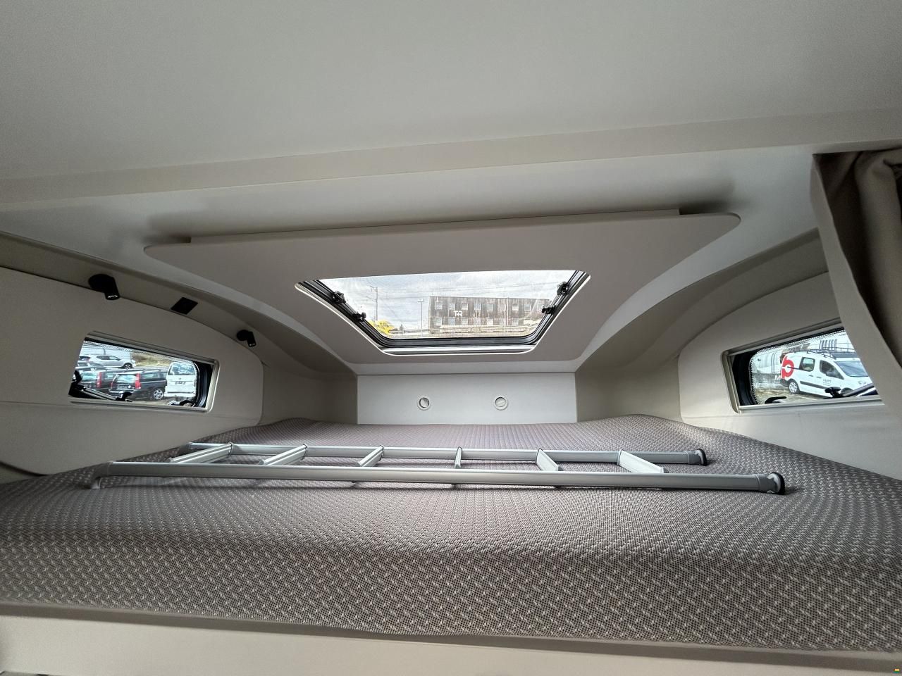 Adria Coral Plus XL 660 SL