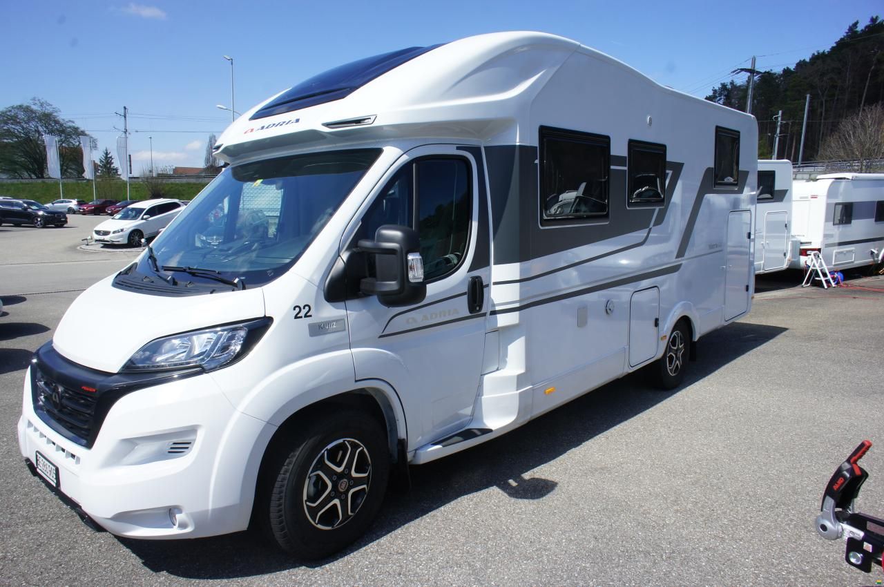 Adria Matrix Plus M 670 SL