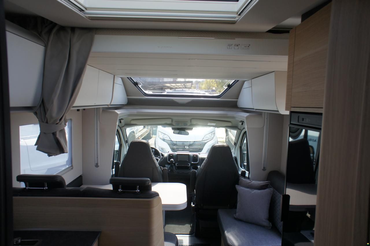 Adria Matrix Plus M 670 SL