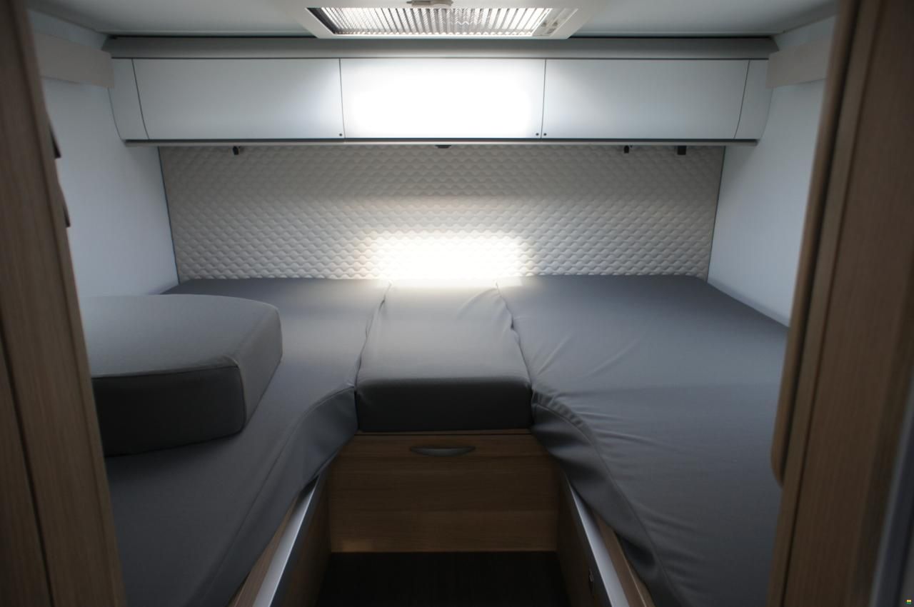 Adria Matrix Plus M 670 SL