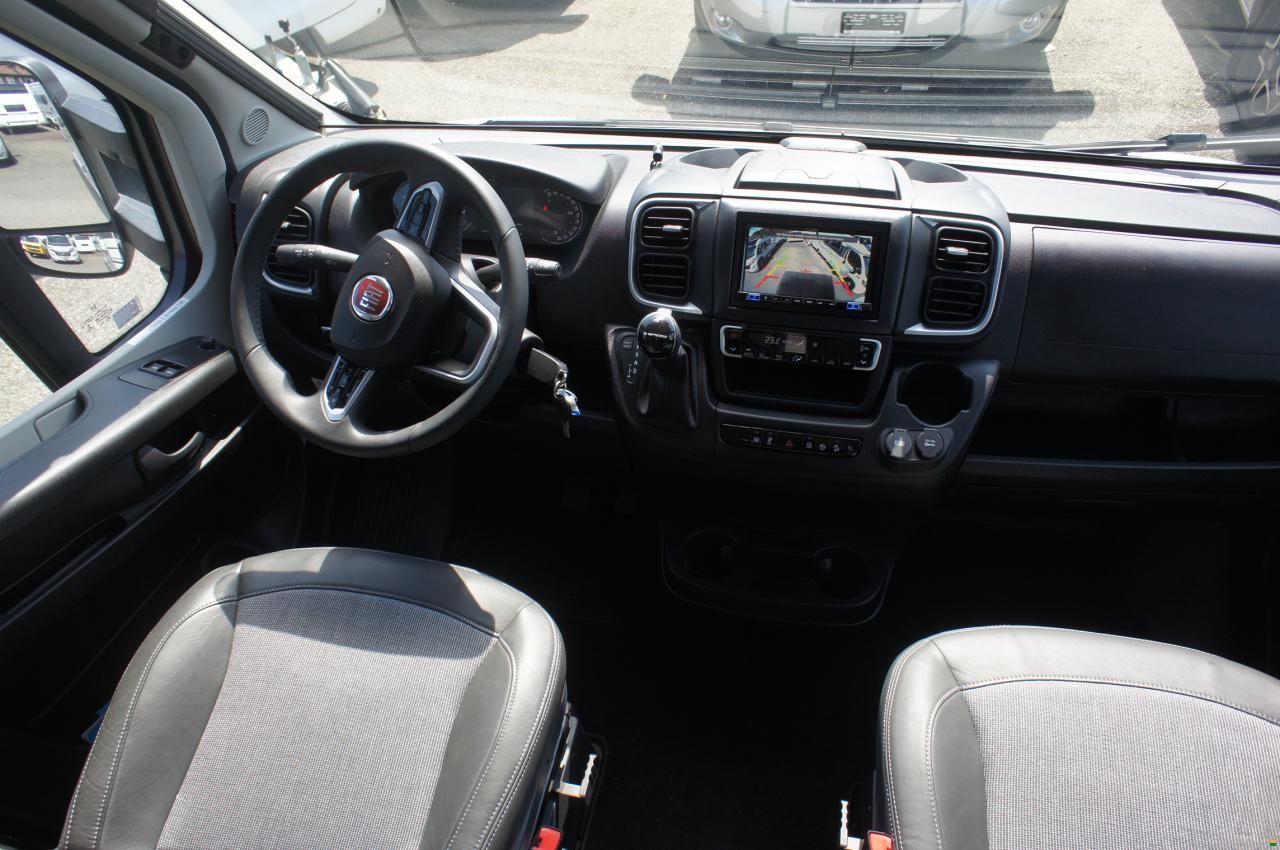 Adria Matrix Plus M 670 SL