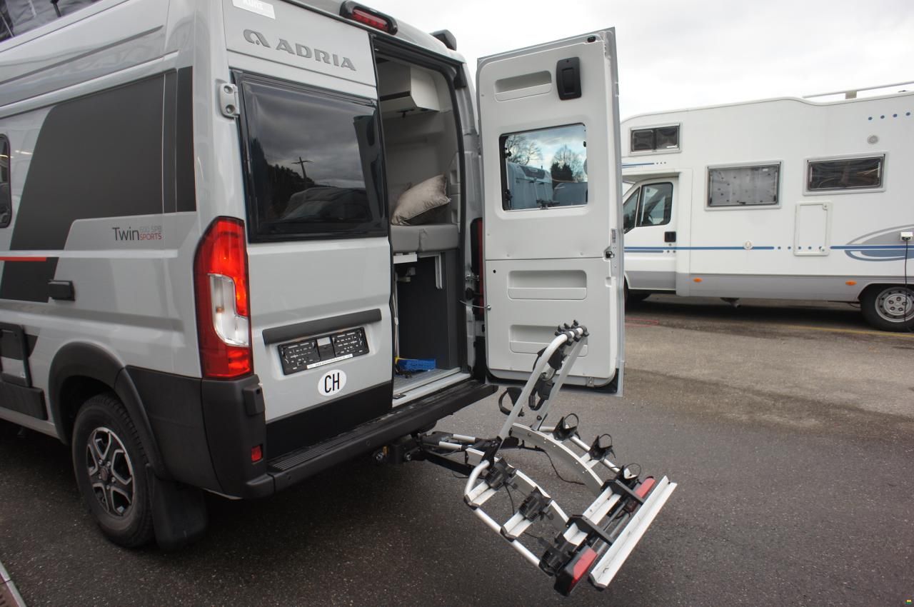 Adria Twin Supreme 600 SPB