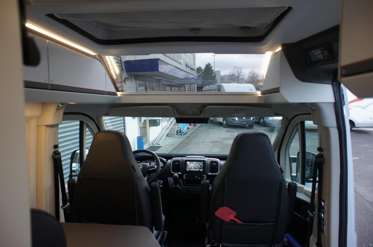 Adria Twin Supreme 600 SPB