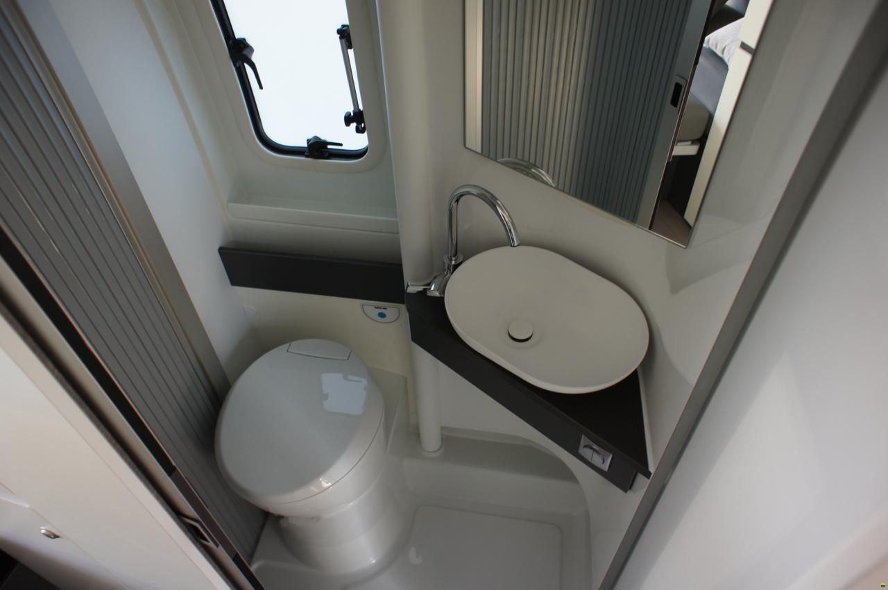 Adria Twin Supreme 640 SPB Family