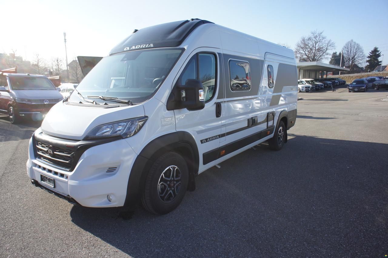 Adria Twin Supreme 640 SPB Family