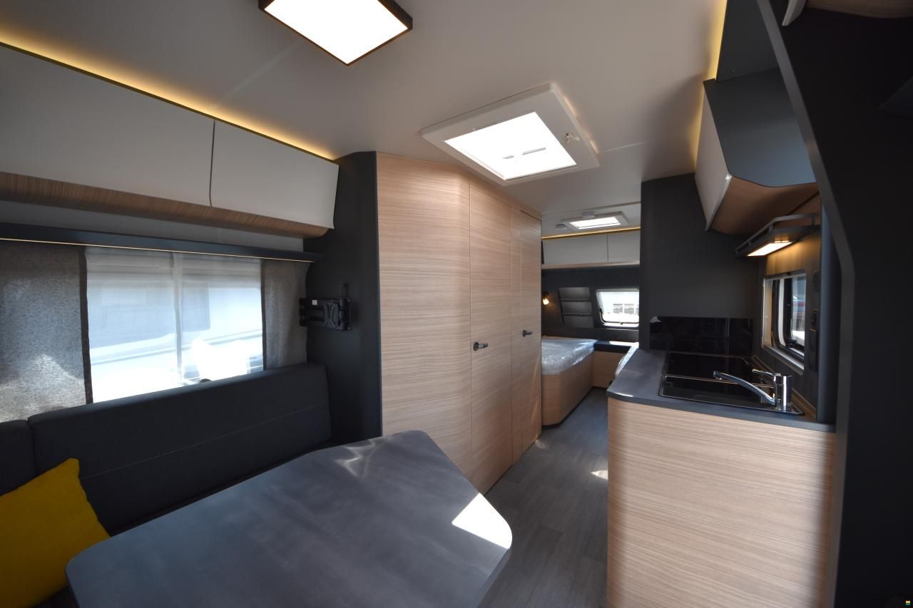 Hobby 495 UL MAXIA (G13)