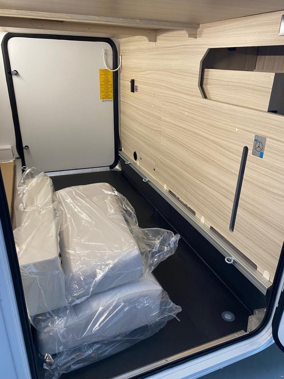 Adria COMPACT AXESS DL