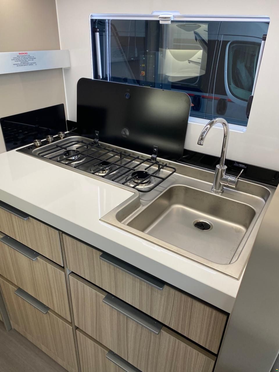 Adria COMPACT AXESS DL