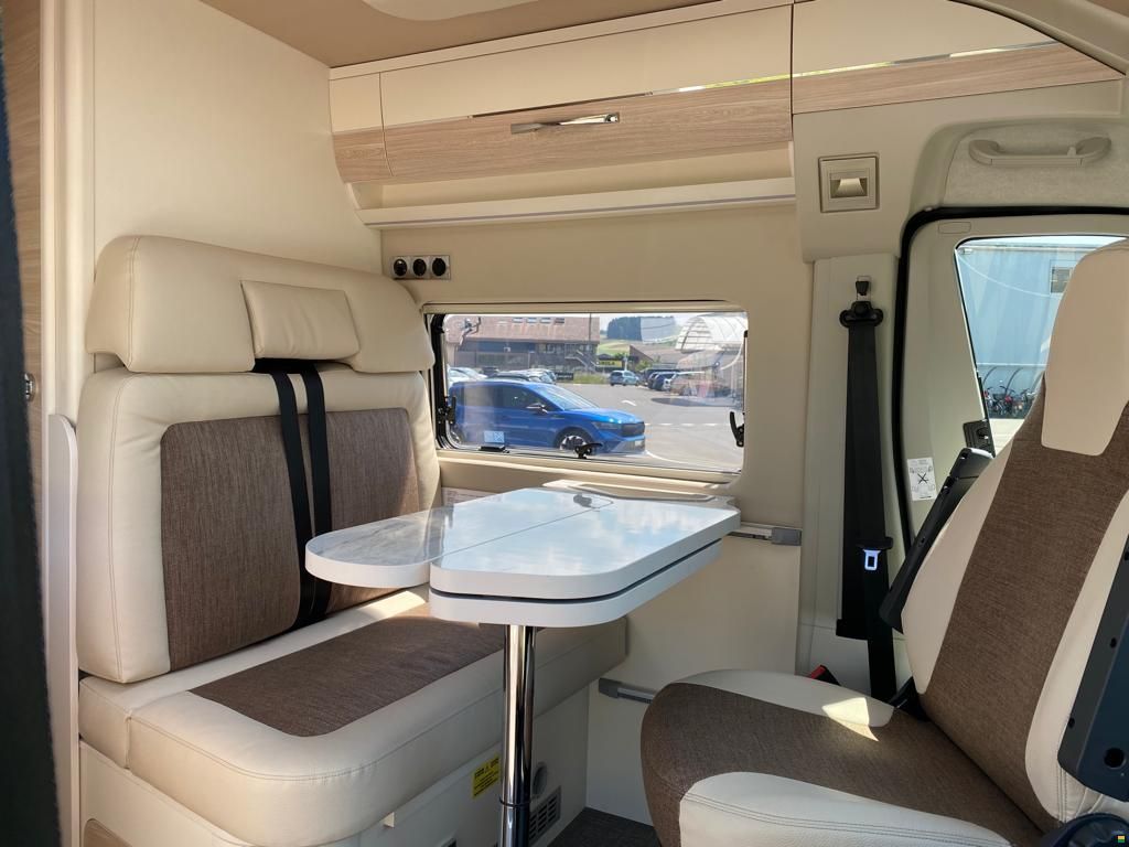 Eura Mobil Van V 595 HB