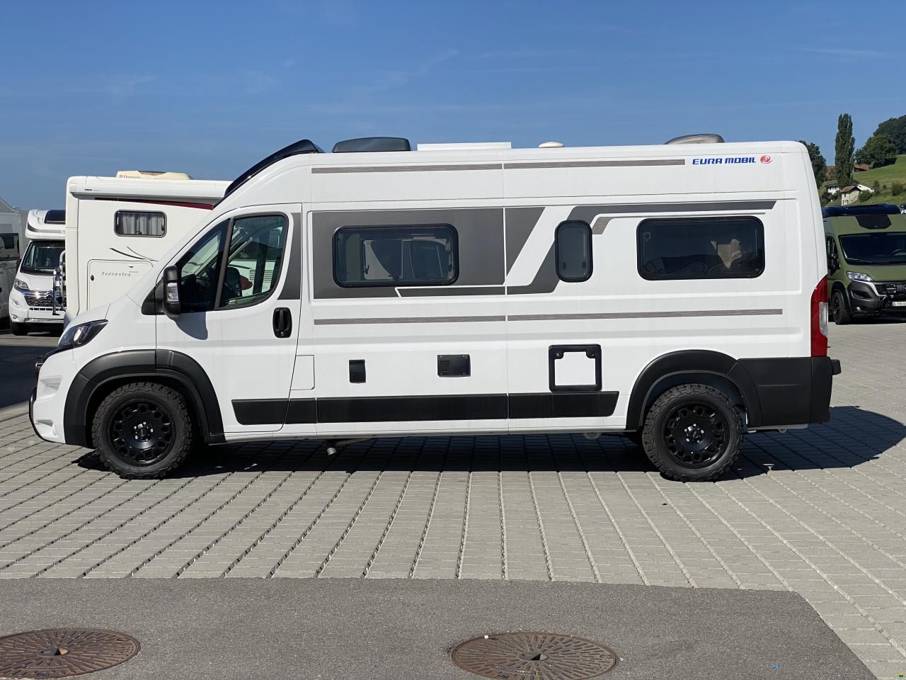 Eura Mobil Van V 595 HB