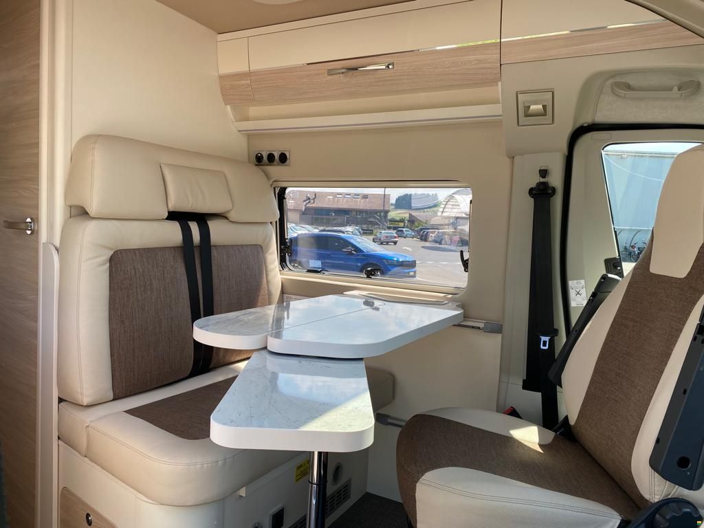 Eura Mobil Van V 595 HB