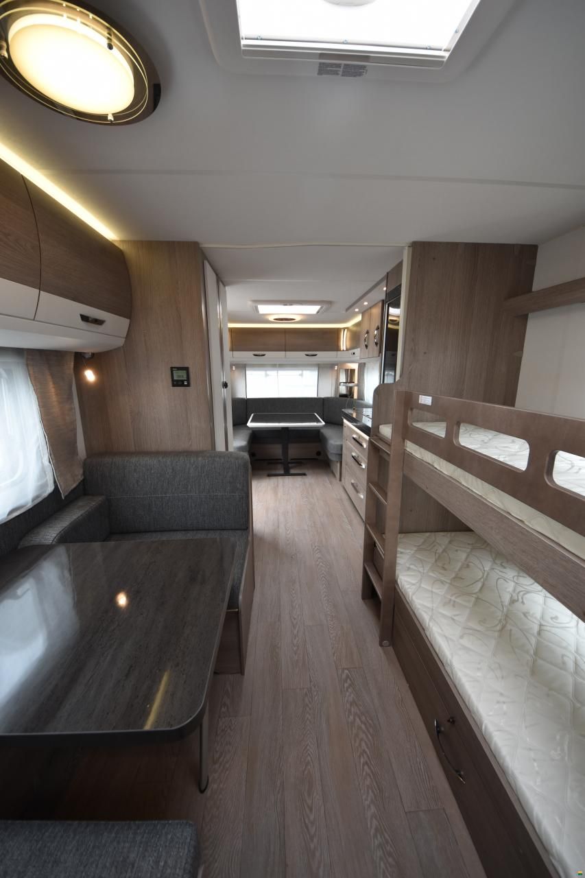 Hobby 720 UKFe Prestige