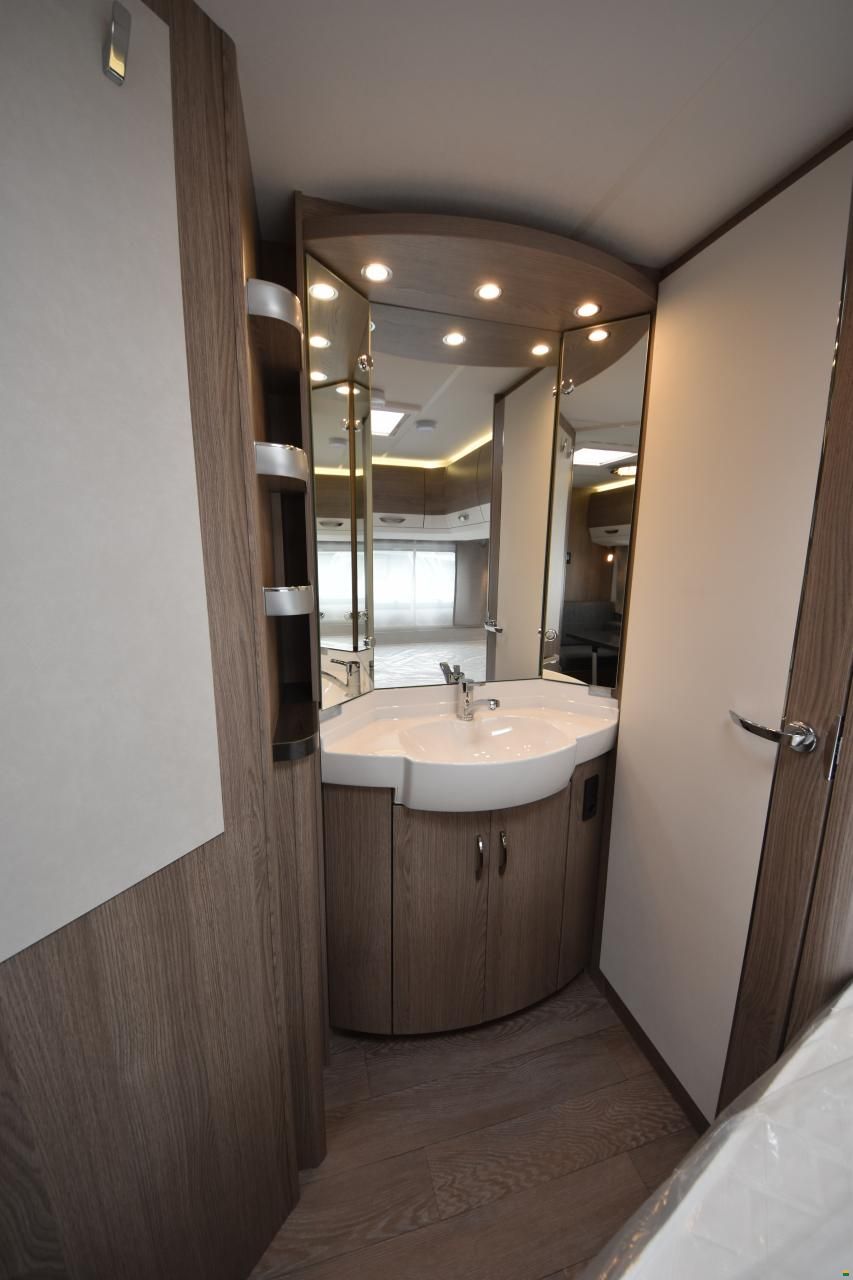 Hobby 720 UKFe Prestige