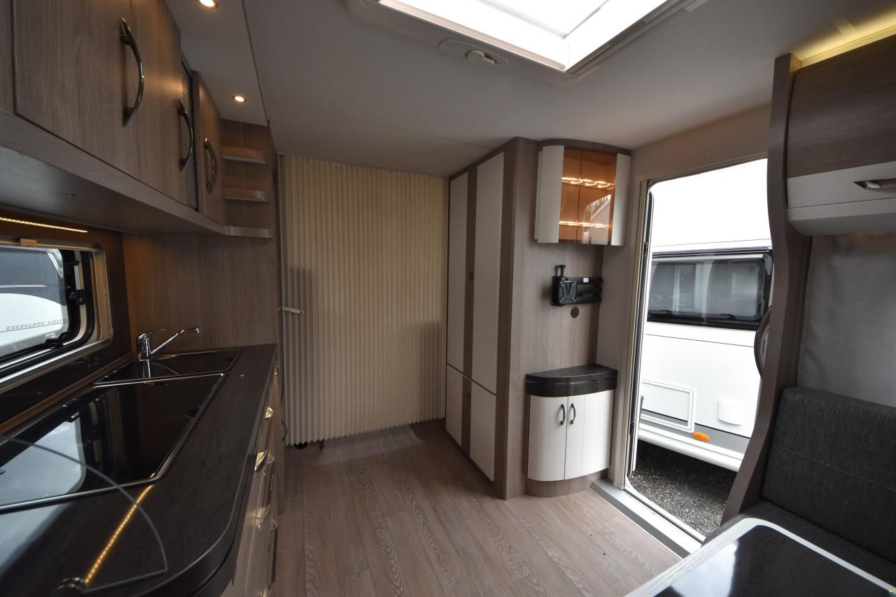 Hobby 720 UKFe Prestige