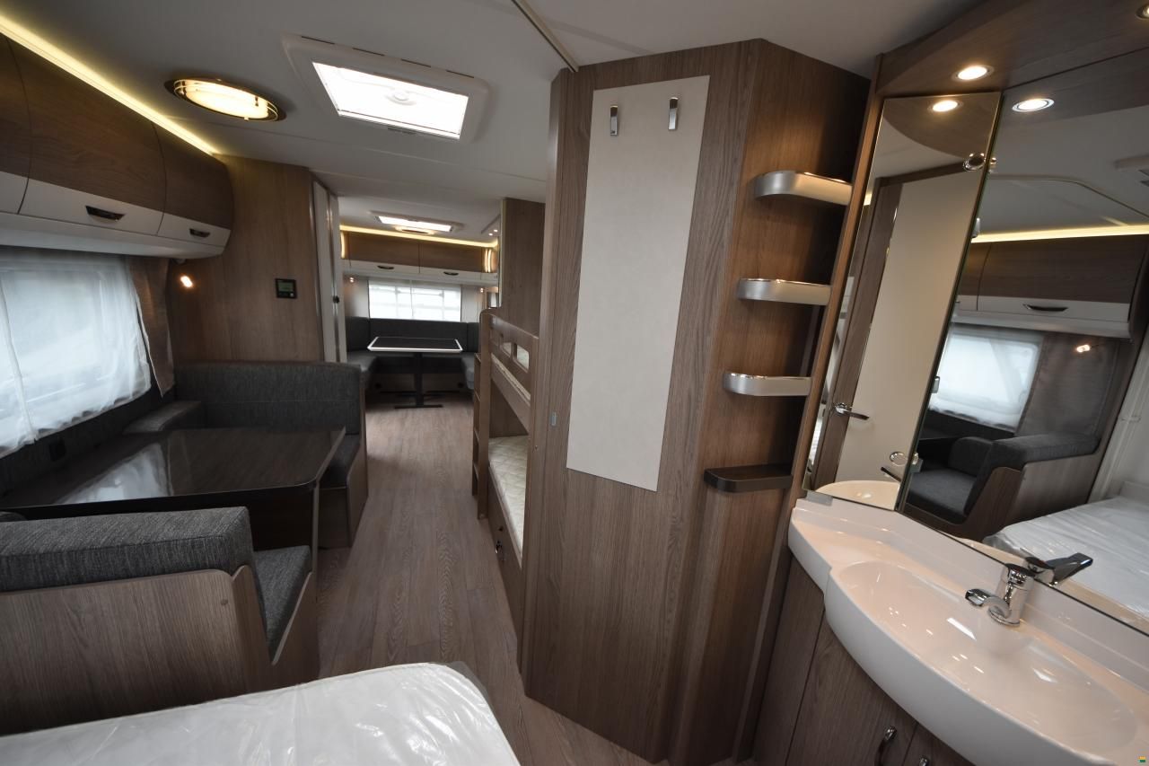 Hobby 720 UKFe Prestige