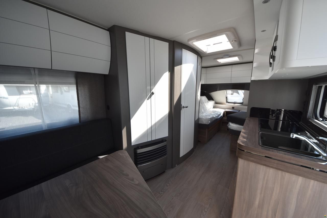 Hobby 495 UL Excellent Edition (A05)