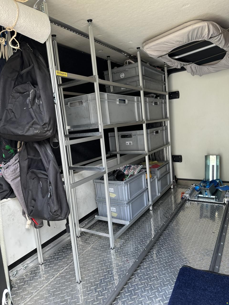 Concorde Charisma 890M