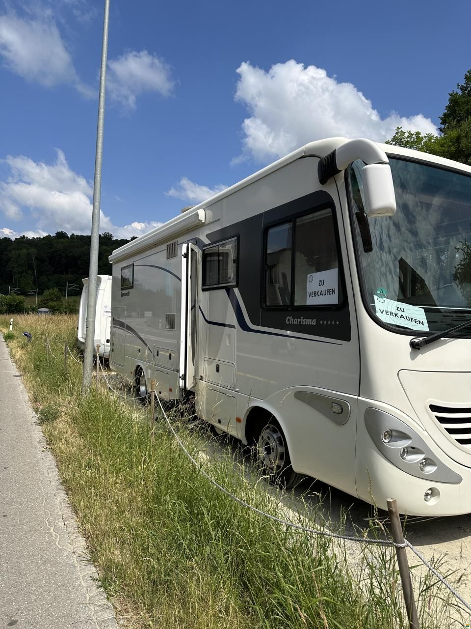 Concorde Charisma 890M