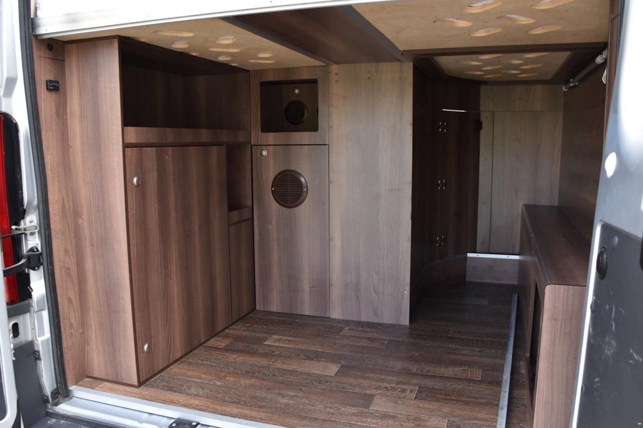 Globecar EXPLORER Z NEO TRAVELLER 3,0 D HOCHDACH