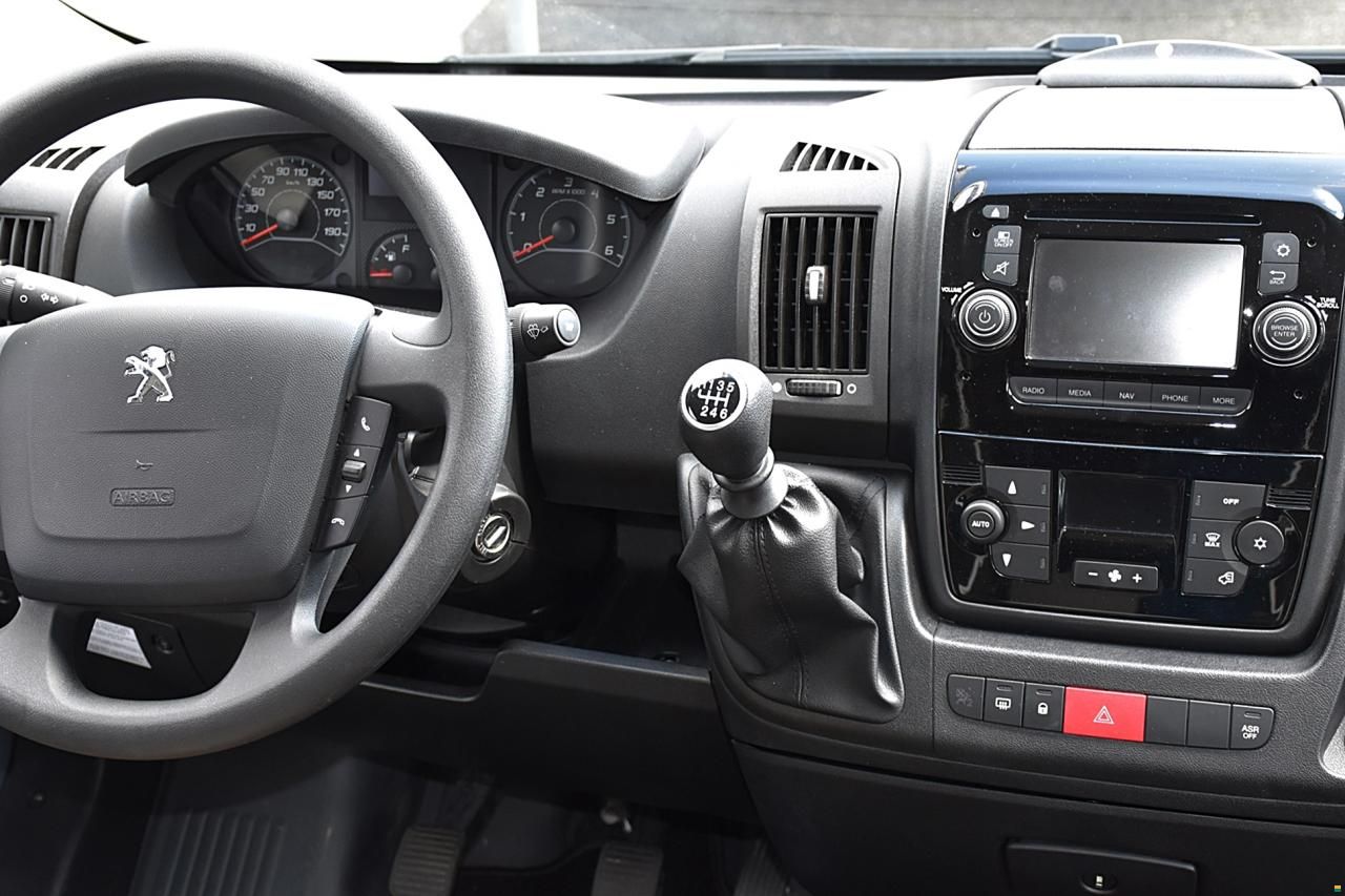 Globecar EXPLORER Z NEO TRAVELLER 3,0 D HOCHDACH