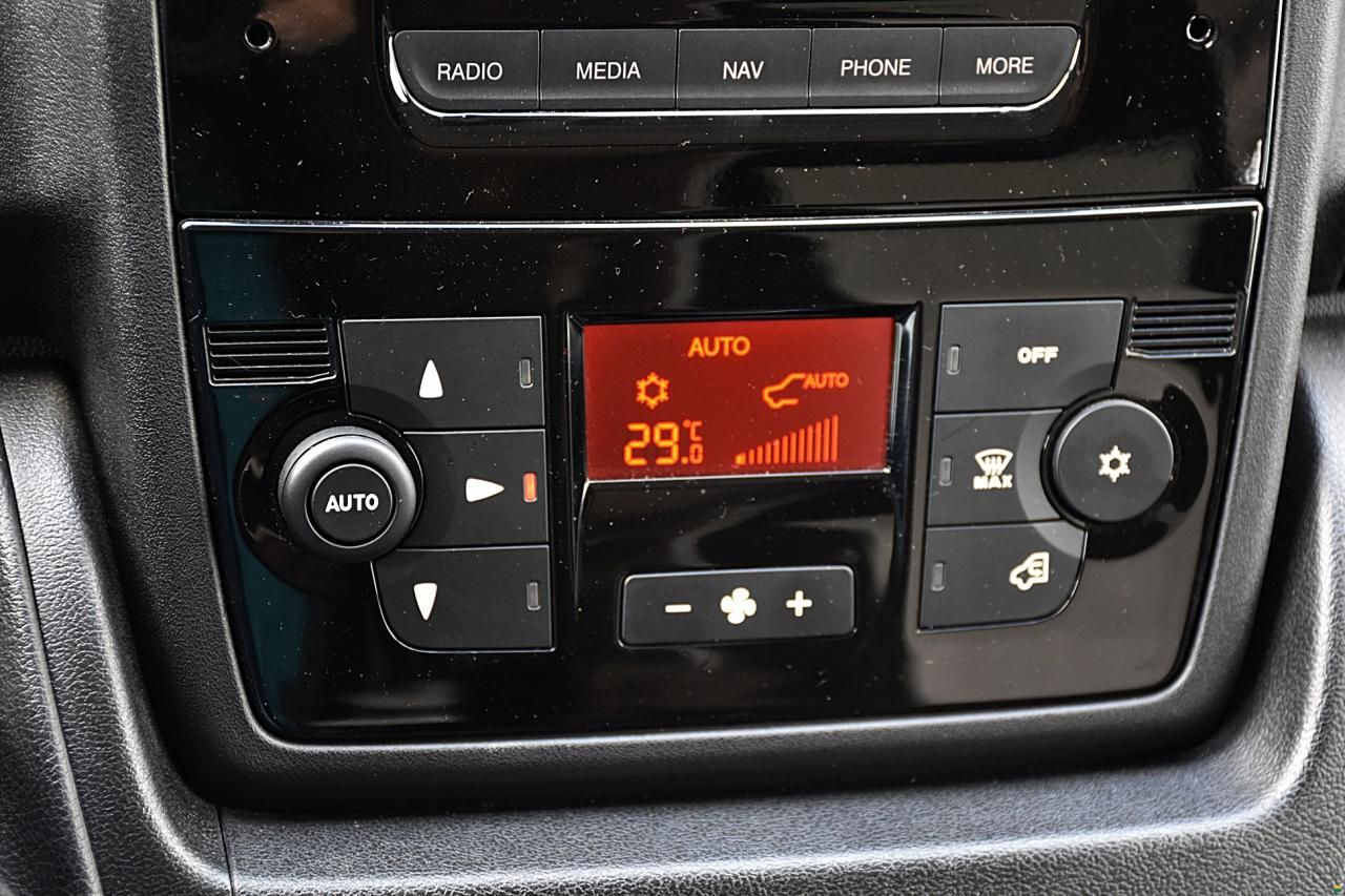 Globecar EXPLORER Z NEO TRAVELLER 3,0 D HOCHDACH