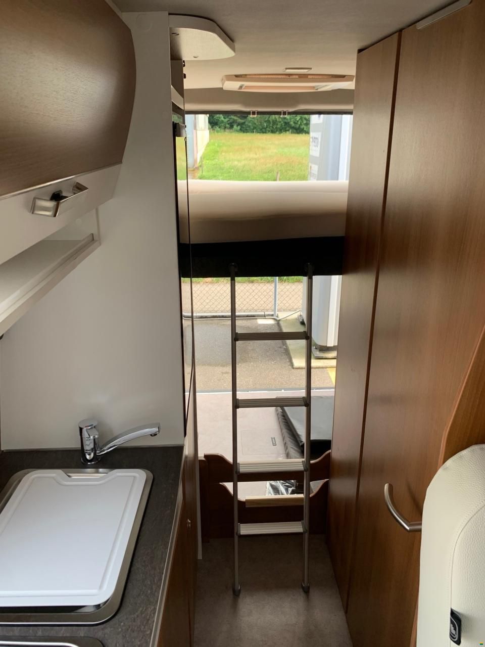 Van Tourer 600D Comfort Peugeot 165PS