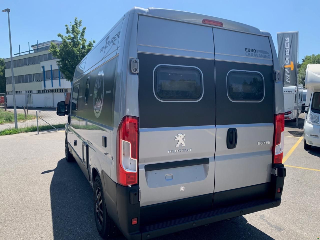 Van Tourer 600D Comfort Peugeot 165PS